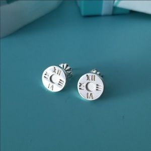 Tiffany and Co Atlas collection silver earrings